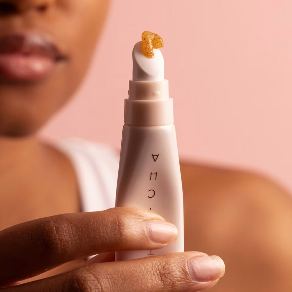 The Kissu Lip Scrub Moisturizing Lip Exfoliant